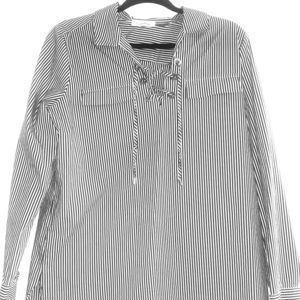 Calvin Kline Med. long sleeve stripped shirt 😎